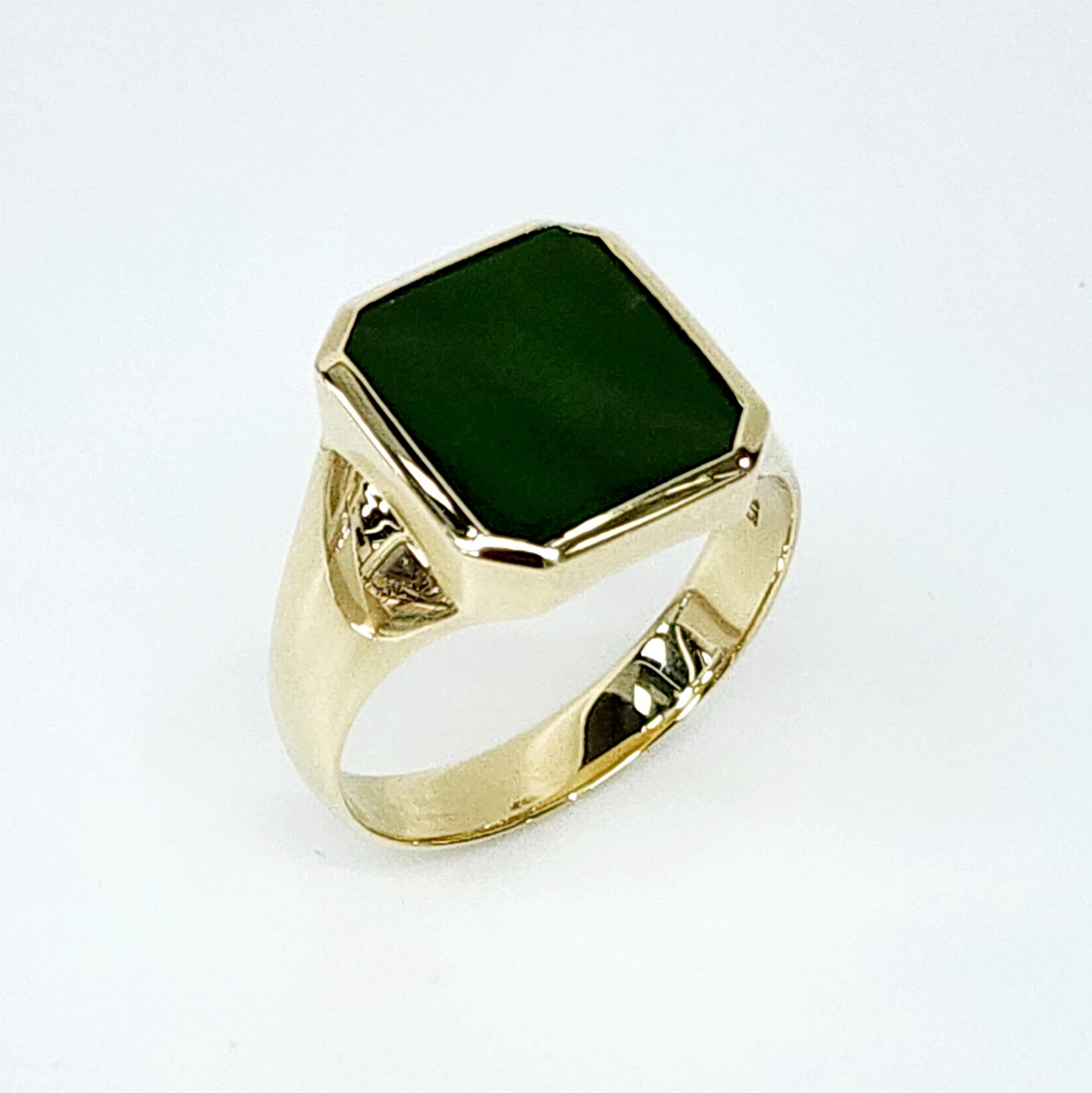 9ct Yellow Gold 15x13mm Emerald Cut Greenstone Bezel Set Ring Gold Rings, Men's Gold Rings 