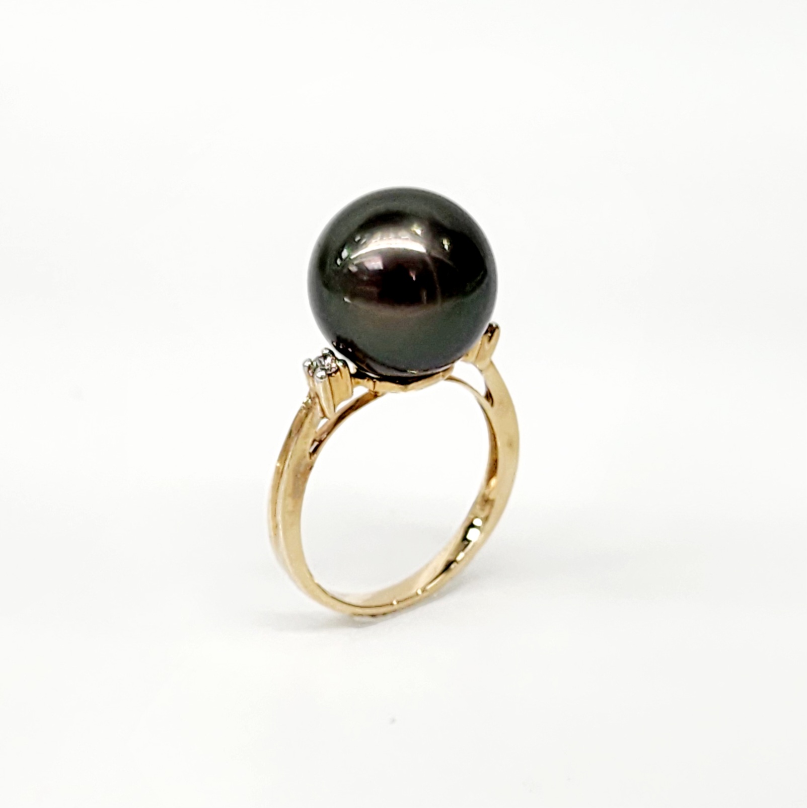 9ct Yellow Gold 13mm Tahitian Black Pearl Ring with Diamond Setting  