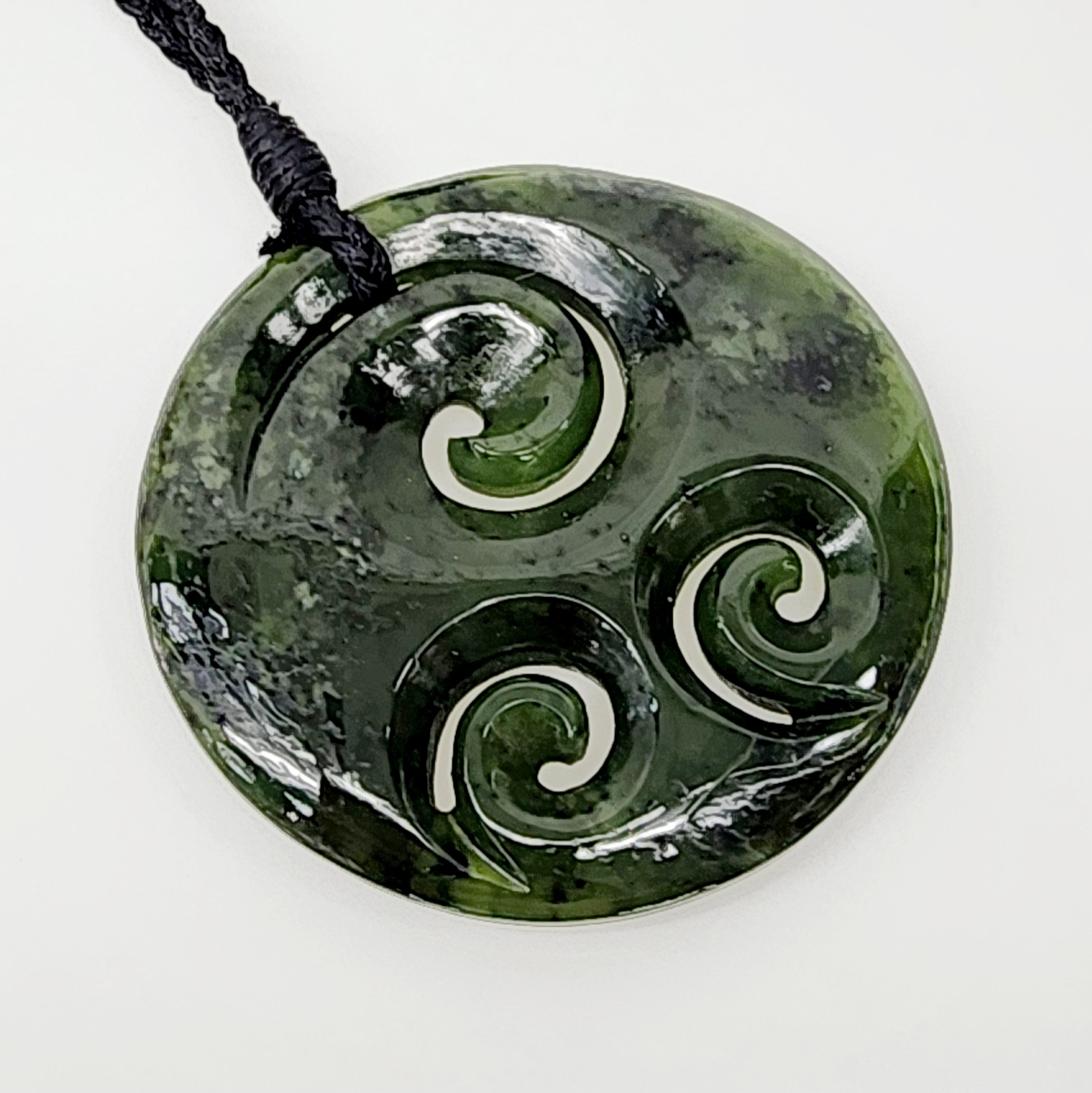 Pounamu Closed Triple Koru Necklace Greenstone?Jewellery 