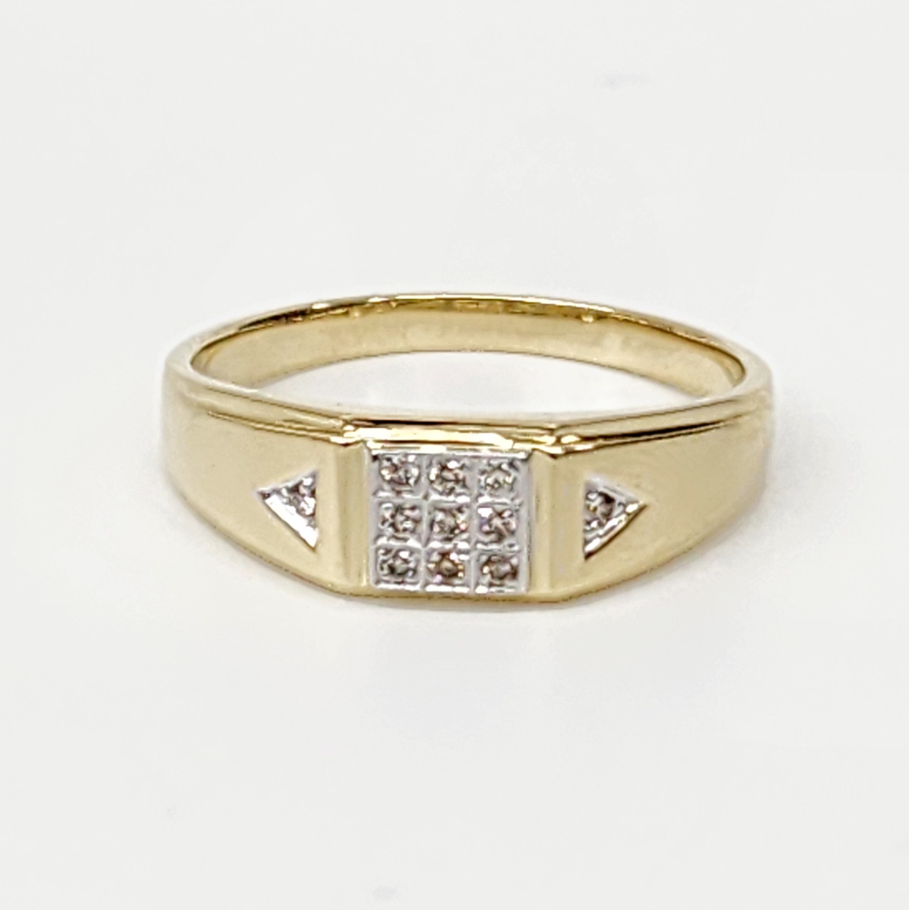 9ct Yellow Gold Gents Wedding / Dress Ring with 0.11ct Diamond Gold Rings, Men's Gold Rings 