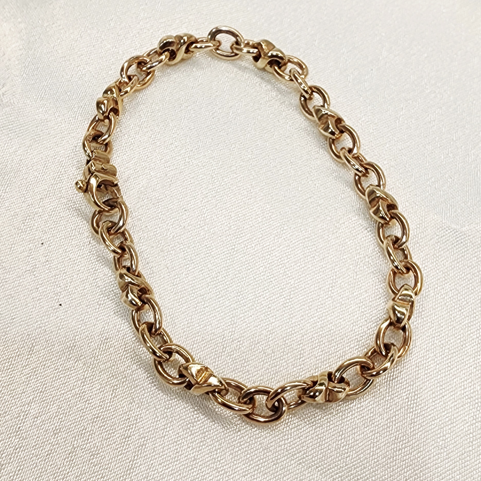 9ct Yellow Gold 19cm Long Oval & Infinity Solid Link Bracelet - 9CTLZZ Seiko 